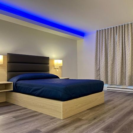 Motel Mascouche 外观 照片
